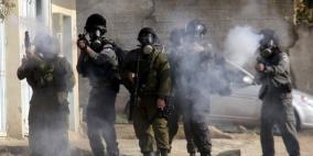 إصابة عشرات الطلبة بالاختناق في سلوان