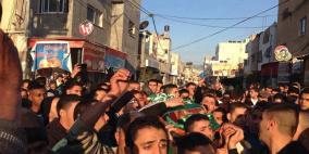 الألآف يشيعون جثامين شهداء مخيم جنين