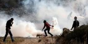 عشرات حالات الاختناق في قمع مسيرة بلعين الأسبوعية