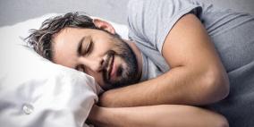 جودة النوم ليلاً مرهونة بأنشطة النهار
