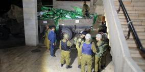 الاحتلال يقتحم جامعة بيرزيت ويصادر مقتنيات الكتل الطلابية