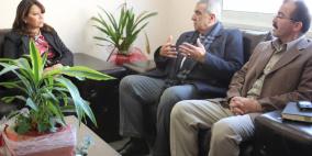 بلدية البيرة تبحث سبل التعاون مع سلطة البيئة