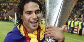 دروغبا وفورلان وفالكاو يلعبون لصالح أطفال "مؤسسة ميسي"