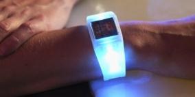 "Wave" سوار مضيء متعدد الاستخدامات مرتبط بالهواتف الذكية