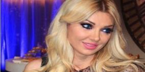 إبلاغ نجمة لبنانية بشكوى ضدها بسبب “ملابسها المثيرة”
