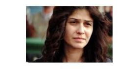 "إخواني" يعلن اعتزال بسمة للفن ودعمها لمرسي