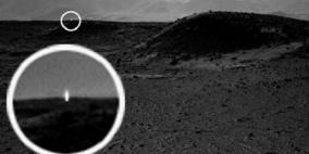 نور غامض ظهر في صورة وصلت حديثا من المريخ