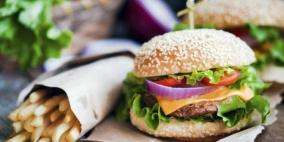 بريطانيا تحث أصحاب المطاعم على الكشف عن عدد السعرات الحرارية في الوجبات