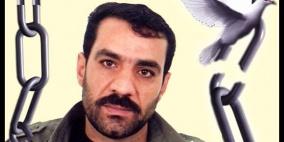 زوجة الأسير النواجعة تنجب طفلة من خلال نطفة مهربة