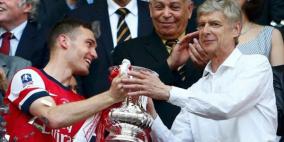 فينغر يمدد عقده مع أرسنال حتى 2017