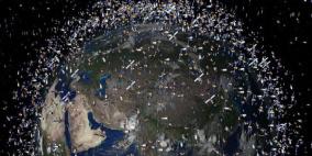 كميات من الحطام تسبح في الفضاء وقد تسقط على الأرض