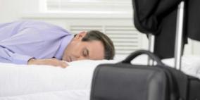 هل يكفيك النوم لأربع ساعات فقط؟