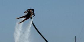 دبي تخطط لتزويد رجال الإطفاء بأجهزة طيران محمولة