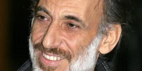 غسان مسعود ينفي خبر وفاته ويهاجم "فيسبوك"