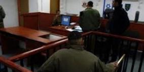 الاحتلال يُثبت الاعتقال الإداري مجدداً للأسيرين حلاحله وقواسمة