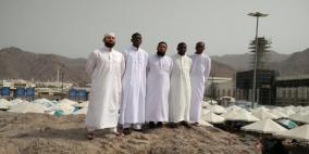 جنود بريطانيون يؤدون مناسك الحج