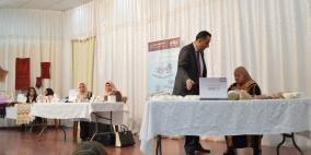 بمناسبة يوم المرأة .. البنك الوطني يرعى البازار النسوي لمؤسسة شباب البيرة