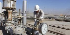 النفط قرب أدنى مستوياته في عدة اشهر وبرنت دون 50 دولارا للبرميل في التعاملات الاسيوية