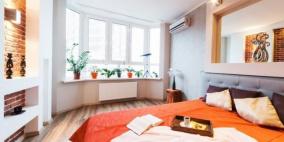 8 نصائح لتتجاوزي ضيق مساحة غرفة نومك