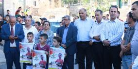 قراقع لـ"رايــة": الأسير القاضي يرقد مقيد اليدين والقدمين ووضعه الصحي مستقر