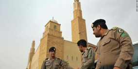السعودية تهدد غير المسلمين بـ'الطرد' إذا جاهروا بالأكل في نهار رمضان