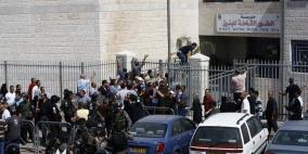 القدس: ملاحقة طلبة المدارس بالقنابل الصوتية..اقتحام الصفوف ..اعتقالات