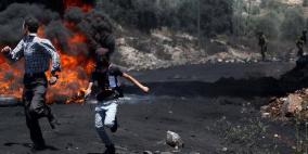 اصابة شاب بالرصاص الحي واخرين بالاختناق في مواجهات بقلقيلية ورام الله