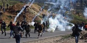 الاحتلال يقمع مسيرة المعصرة الأسبوعية