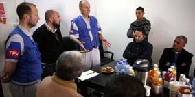 التواجد الدولي يلتقى المؤسسات العاملة في البلدة القديمةبالخليل