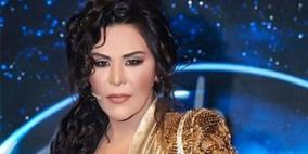 أحلام تعد المنتخب الجزائري بكرة من "الألماس"