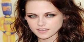 أمير عربي يدفع 500 ألف دولار للجلوس 15 دقيقة مع كريستين ستيوارت