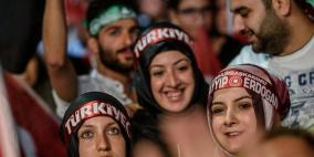 أردوغان يعلن يوم "الانقلاب" عطلة وطنية