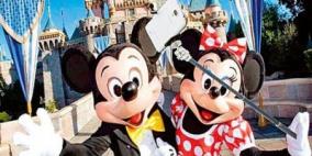 حظر عصى “السلفي” في ملاهي ديزني بجميع أنحاء العالم