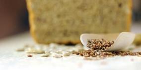 الألياف والماء لمحاربة الإمساك