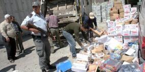 إتلاف طن من إنتاج المستوطنات الإسرائيلية في أحد المنازل بالخليل