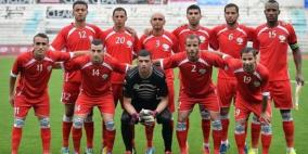 الأغا يبحث الترتيبات الجارية لقدوم الفريق الماليزي لكرة القدم الى فلسطين