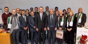 بلدية الخليل و بلدية مانهايم الالمانية توقعان اتفاقية تعاون مشترك في عدة مجالات تطويرية