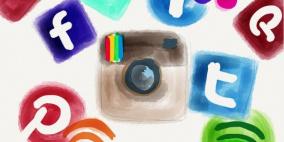 لماذا تُلغي شبكات التواصل الاجتماعي أسلوب التسلسل الزمني في عرض التحديثات؟