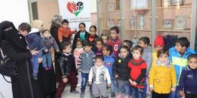 عطاء فلسطين توزع الكفالة الشاملة للأيتام (ماليا- عينيا)