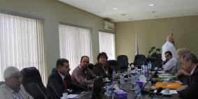 رئيس بلدية رام الله يناقش إنشاء مدرسة فرنسية في المدينة