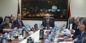 مجلس الوزراء يدعو حماس إلى التراجع عن قرارها الخاص بالانتخابات المحلية