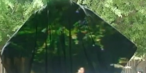 سترة تتيح لمن يلبسها الاختفاء عن الانظار