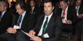 فيغو ينسحب من انتخابات رئاسة الفيفا