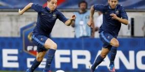 الديوك الفرنسية يقلبون الطاولة على أيسلندا