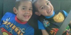 ثعبان ضخم يتسبب في خنق شقيقين خلال نومهما في كندا