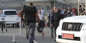 إصابة جنديين إسرائيليين على حاجز الزعيم شرق القدس