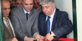 وزير العمل ورئيس بلدية يعبد يفتتحان مكتبا للوزارة في يعبد