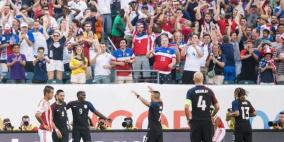 أمريكا تبدد حلم باراجواي وتتأهل لدور الثمانية