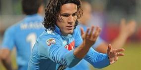 ادينسون كافاني يفكرفي ترك منتخب أوروجواي بعد حادثة والده