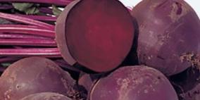 البنجر يخفض الضغط ويحد من السرطان ويعزز أداء الرياضيين